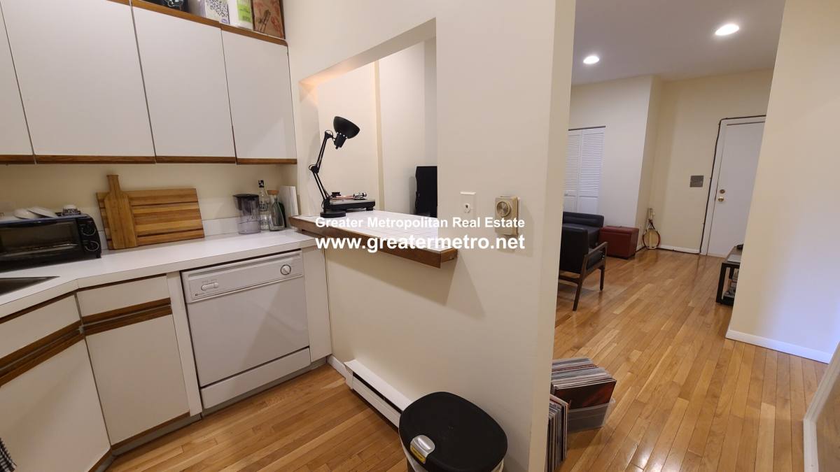 Apartment for rent at 16 Foster St #8, Boston, MA 02109