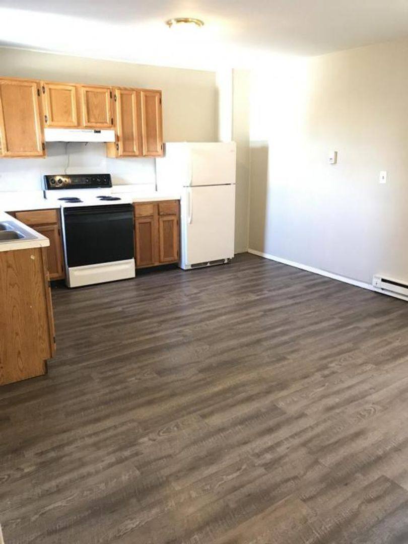 Apartment for rent at 17 E Louther St #3, Carlisle, PA 17013