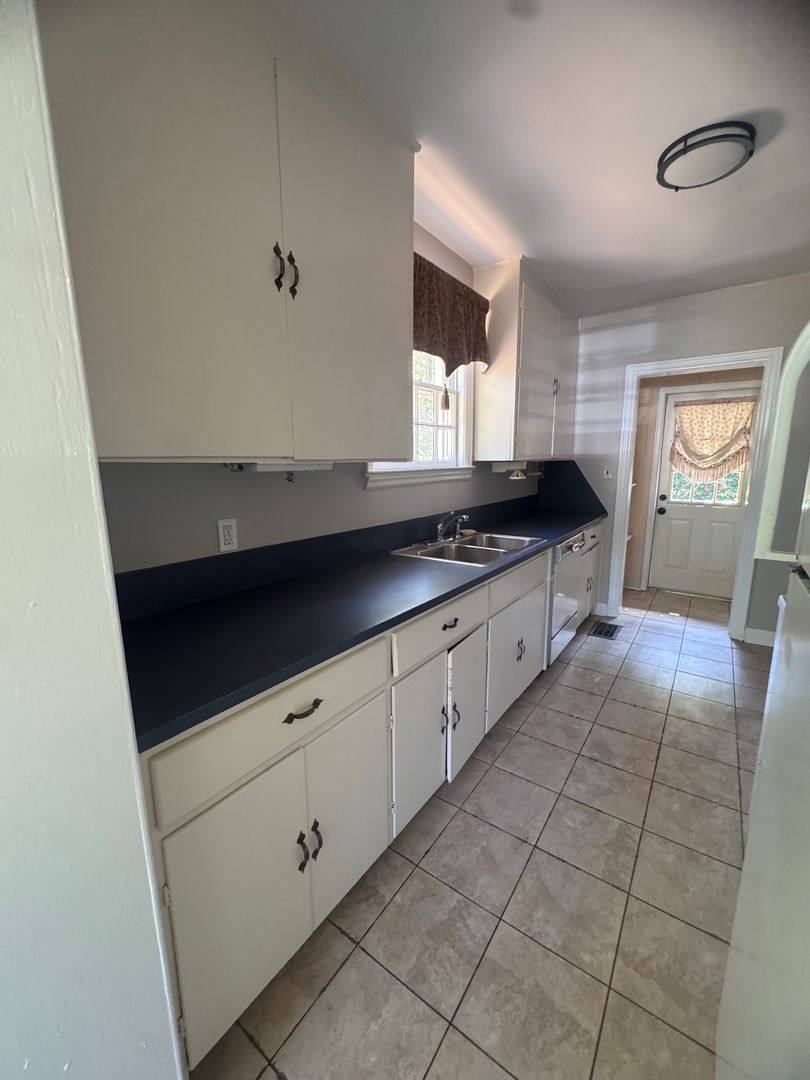 House for rent at 2053 Gorgas St, Montgomery, AL 36106