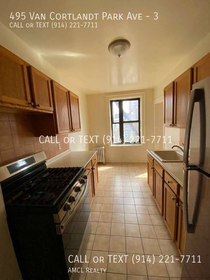Apartment for rent at 495 Van Cortlandt Park Ave #3, Yonkers, NY 10705