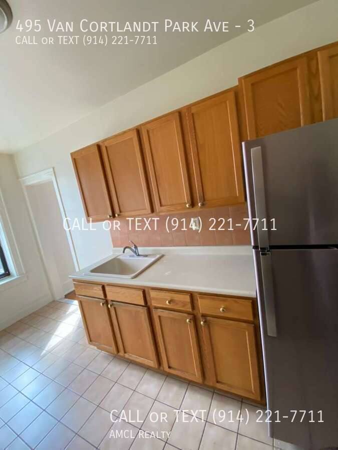 Apartment for rent at 495 Van Cortlandt Park Ave #3, Yonkers, NY 10705