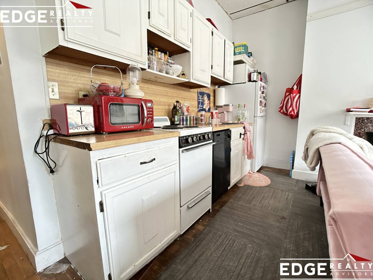 Apartment for rent at 15 Aberdeen St #1, Boston, MA 02215