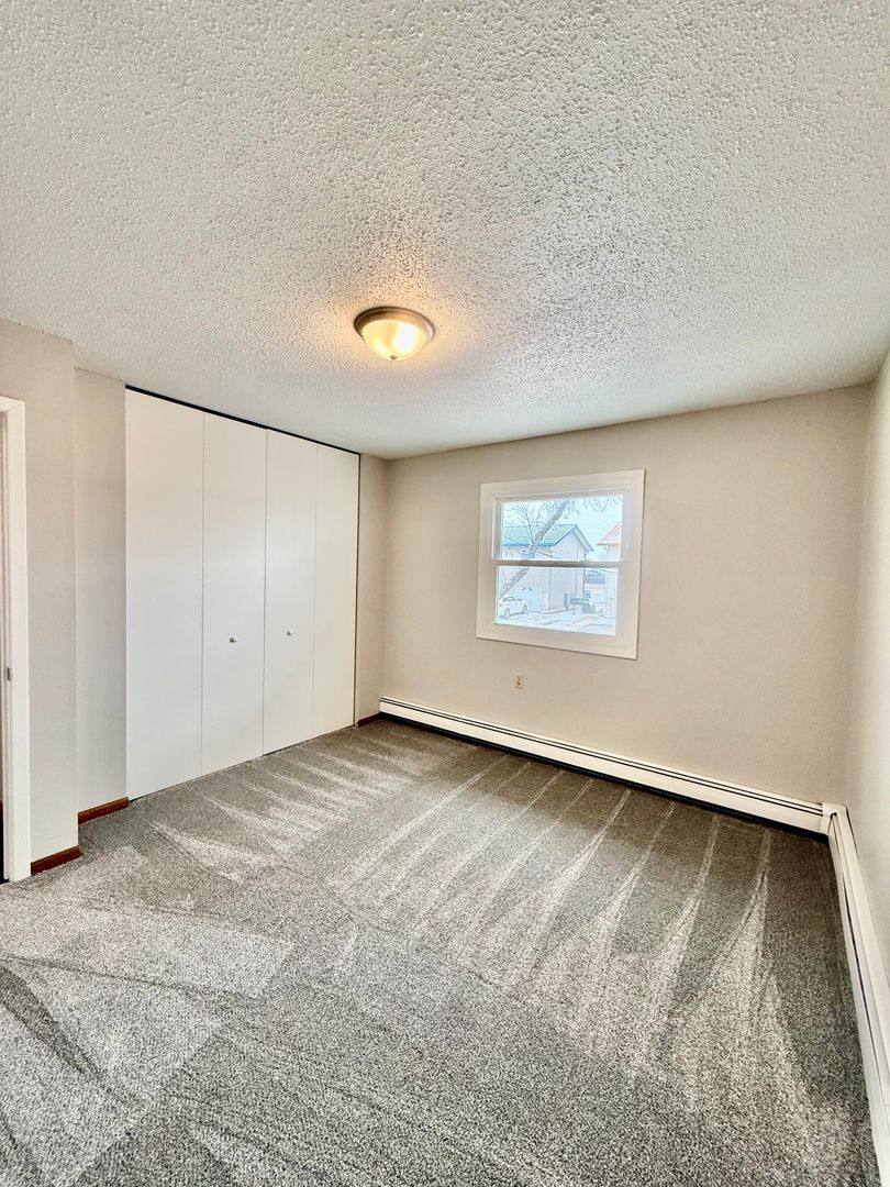 Apartment for rent at 525 10th Ave SE, Valley City, ND 58072