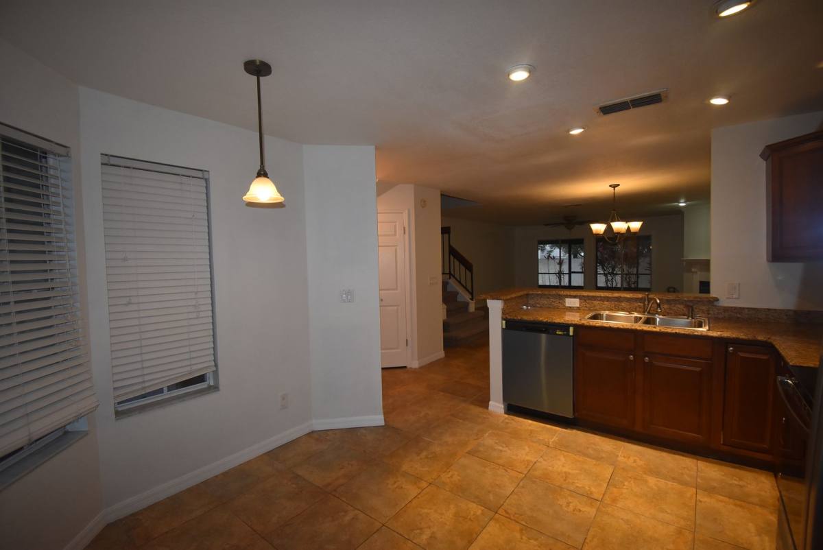 Townhouse for rent at 2620 Lancaster Court, Apopka, FL 32703