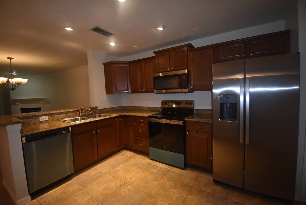 Townhouse for rent at 2620 Lancaster Court, Apopka, FL 32703