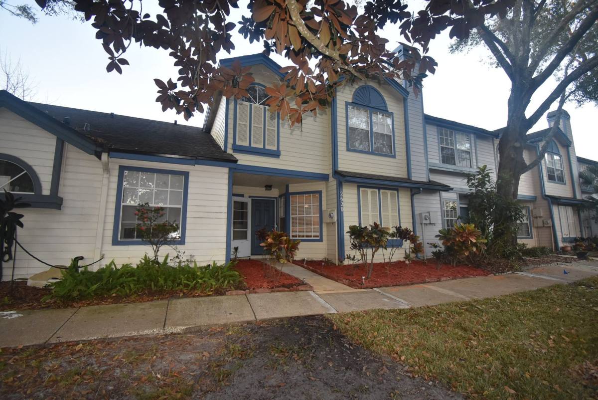 Townhouse for rent at 2620 Lancaster Court, Apopka, FL 32703