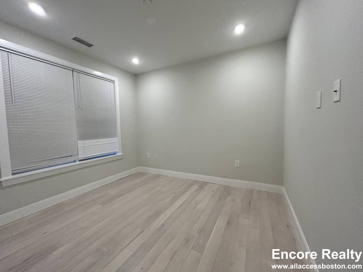 Apartment for rent at 197 Green St #202, Jamaica Plain, MA 02130