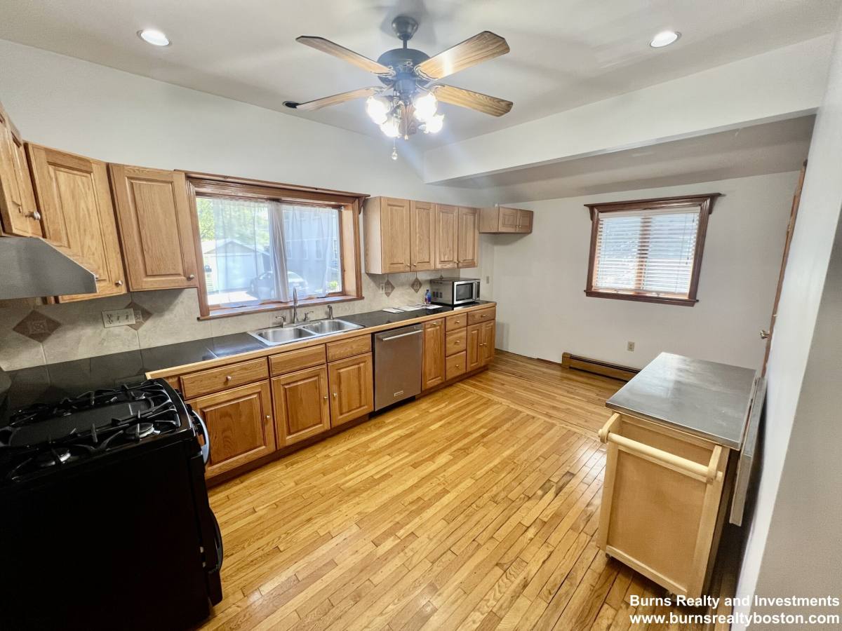 Apartment for rent at 616 Adams St, Quincy, MA 02169