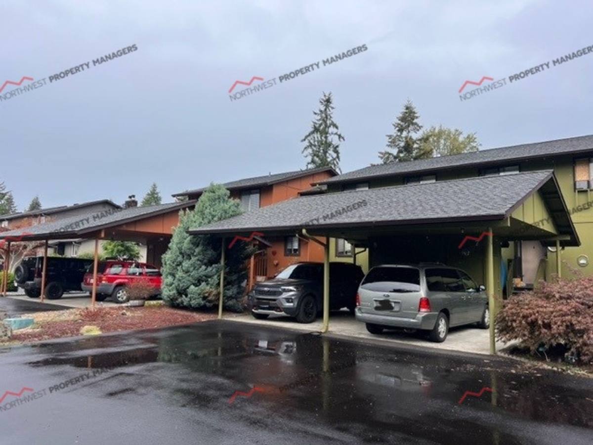 Apartment for rent at 1301-1305 Airport Rd, Chehalis, WA 98532