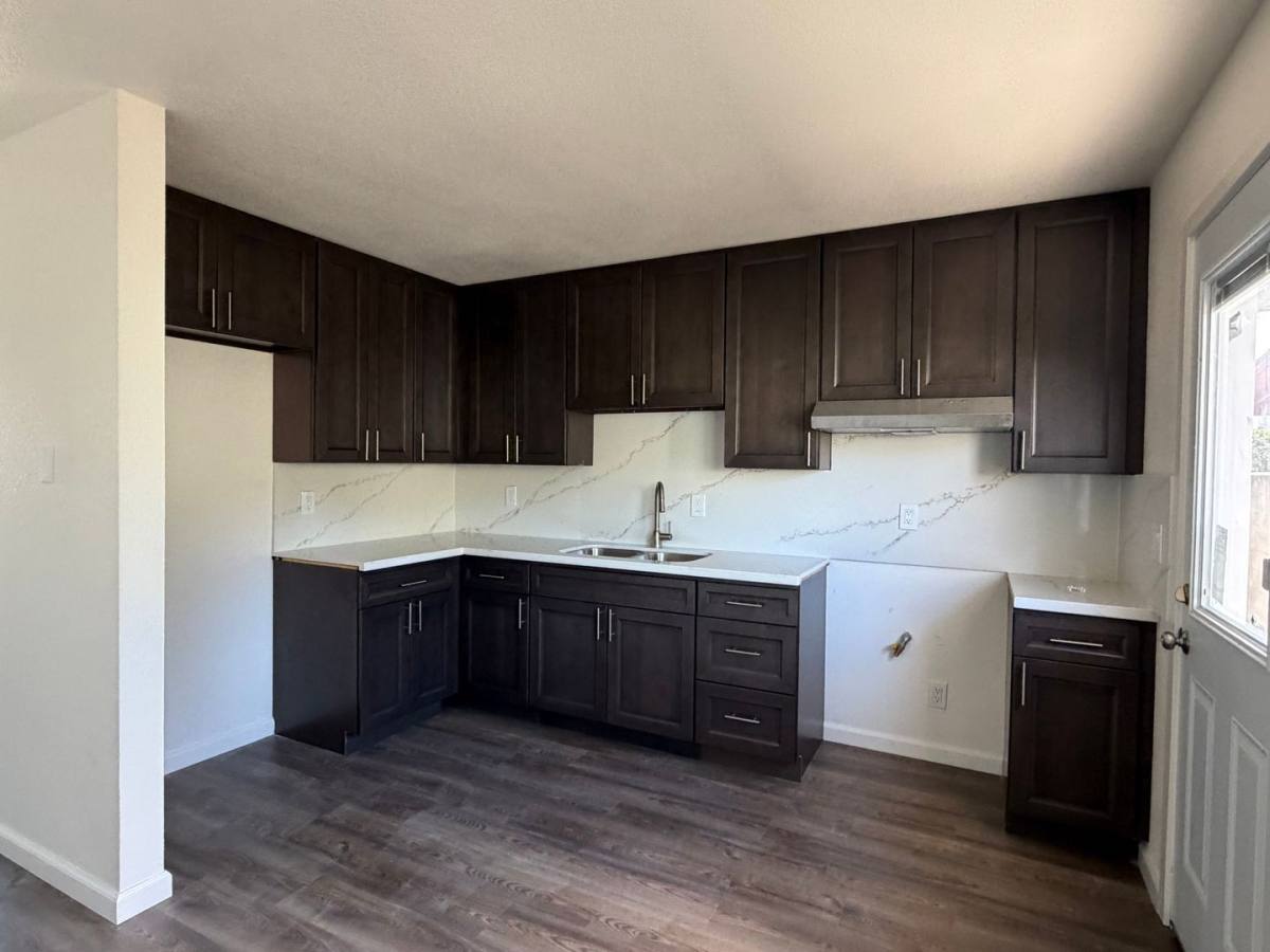 Apartment for rent at 431 S G St, Lompoc, CA 93436