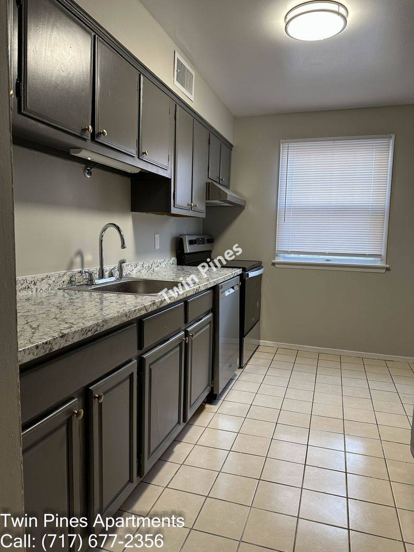 Apartment for rent at 4341 Carlisle Pike, Camp Hill, PA 17011