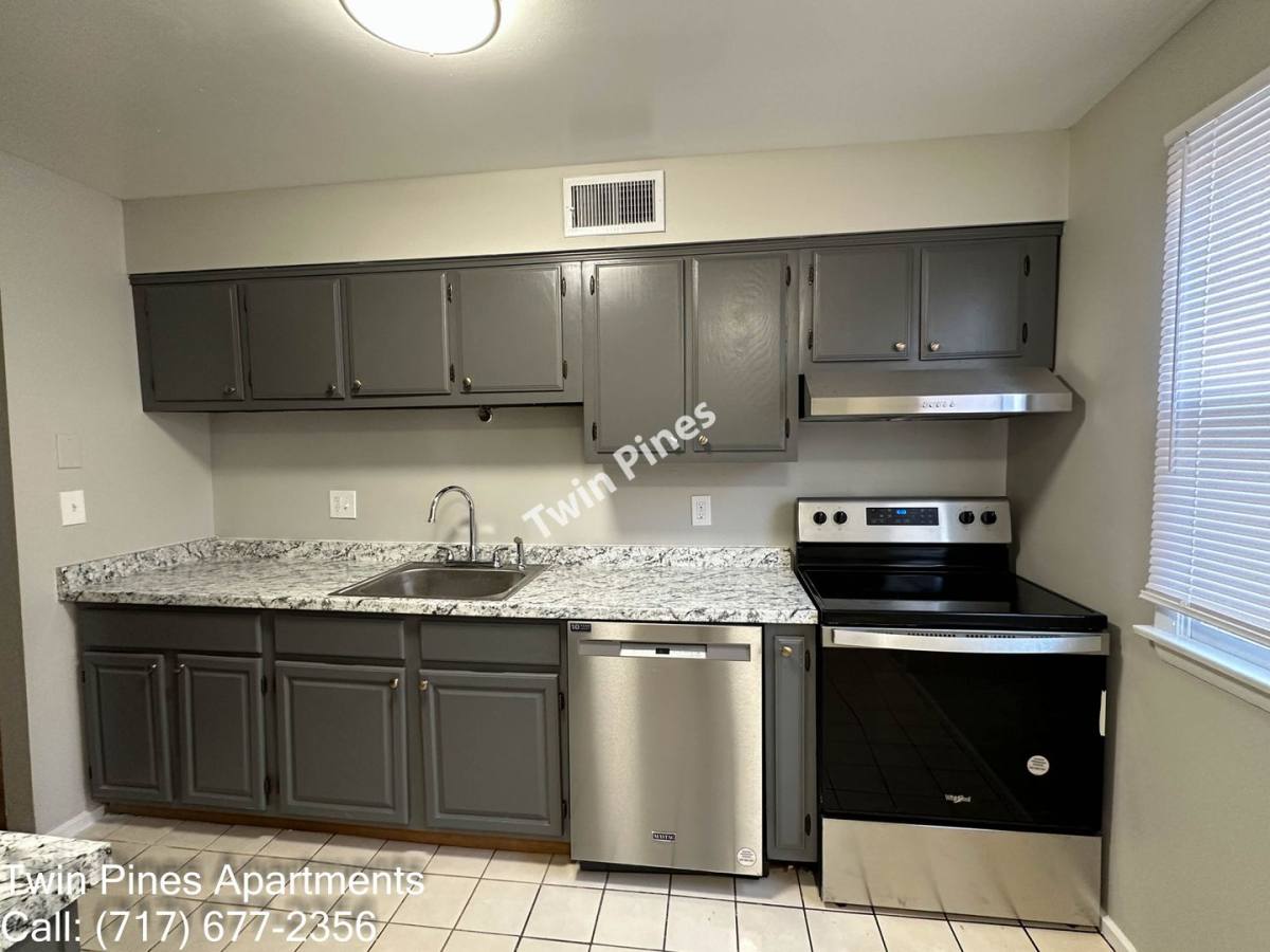 Apartment for rent at 4341 Carlisle Pike, Camp Hill, PA 17011