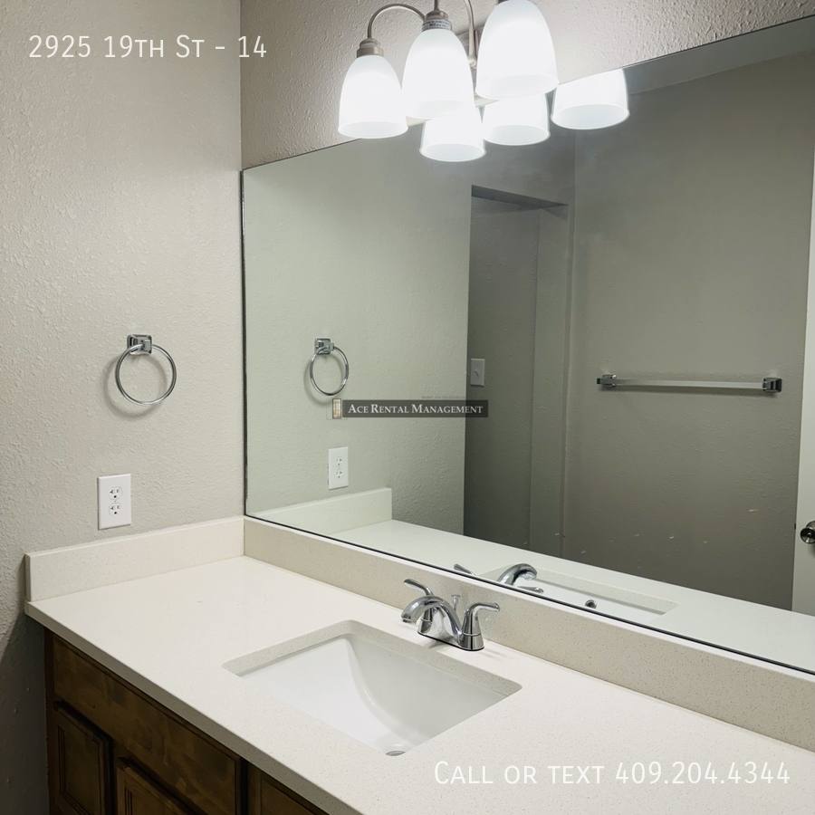 Apartment for rent at 2925 19th St #14, Port Arthur, TX 77642