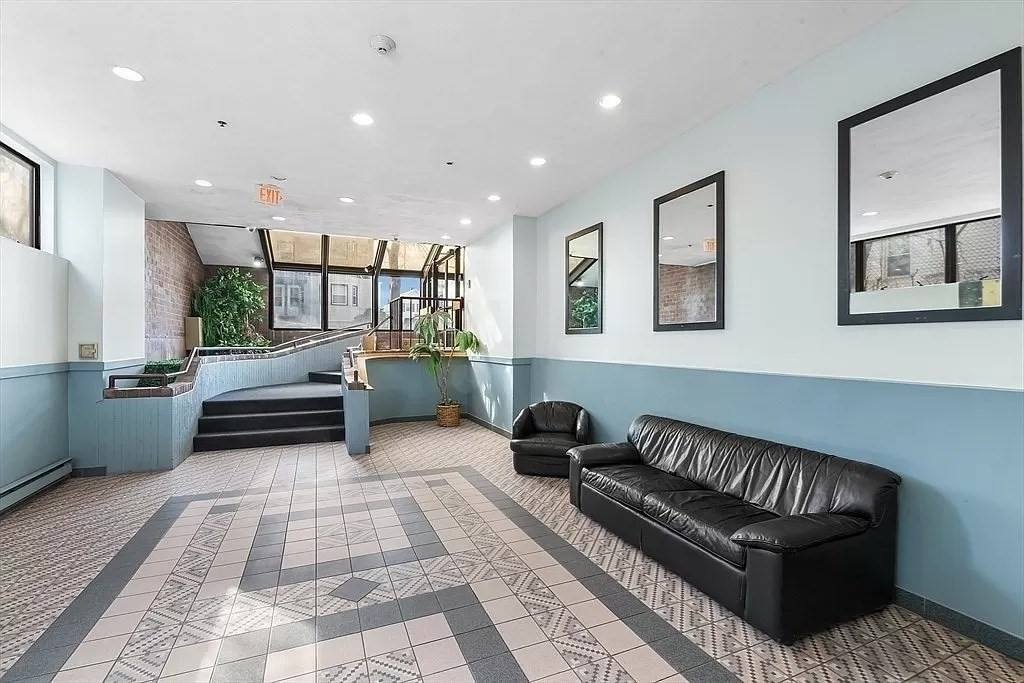 Apartment for rent at 39 Parlin St #404, Everett, MA 02149