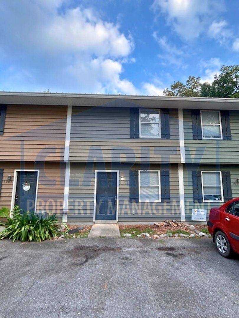 Townhouse for rent at 3009 Adkisson Dr, Cleveland, TN 37312