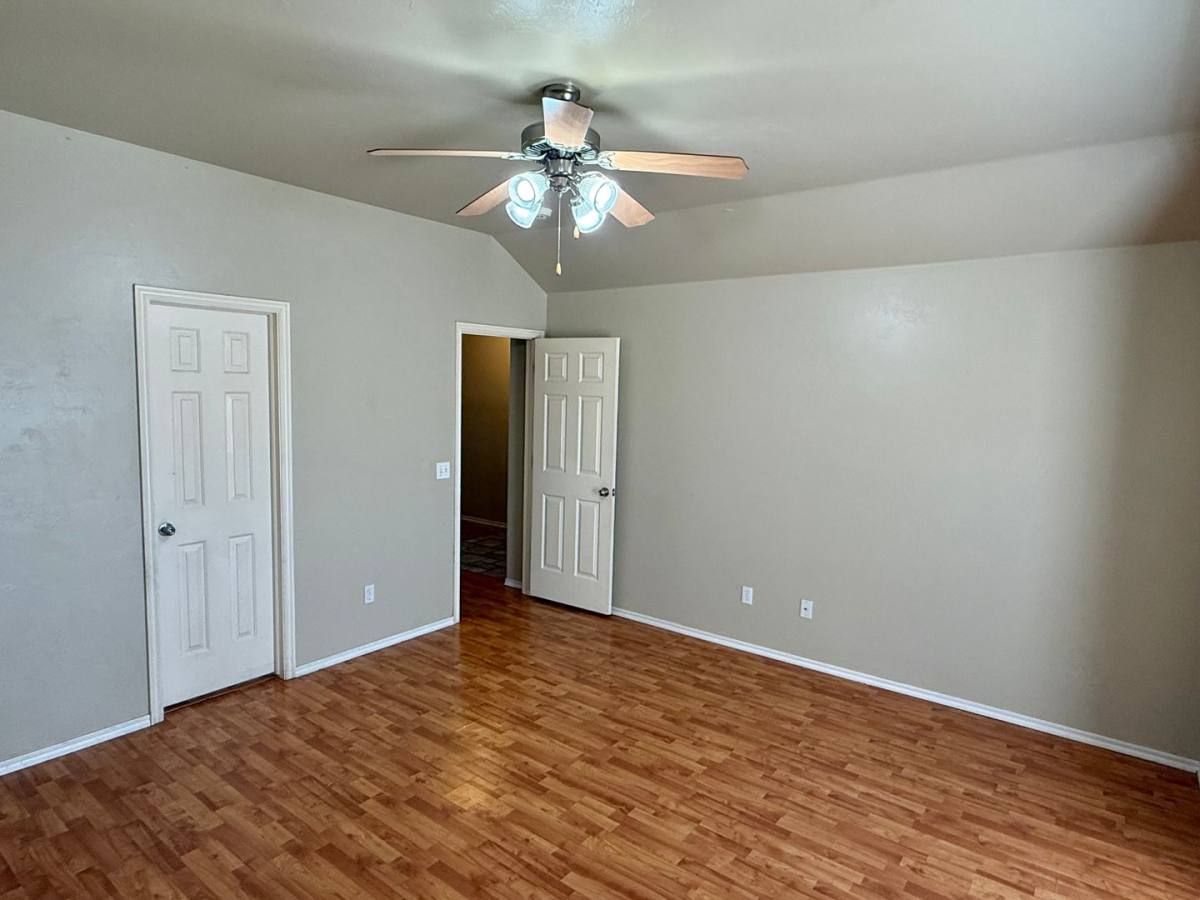 House for rent at 800 Blake Court, Edmond, OK 73003