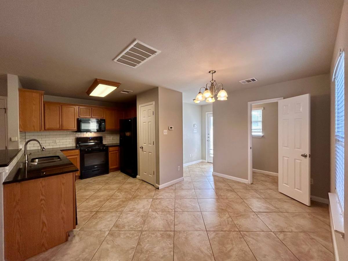 Townhouse for rent at 17920 Kenai Fjords Dr, Pflugerville, TX 78660