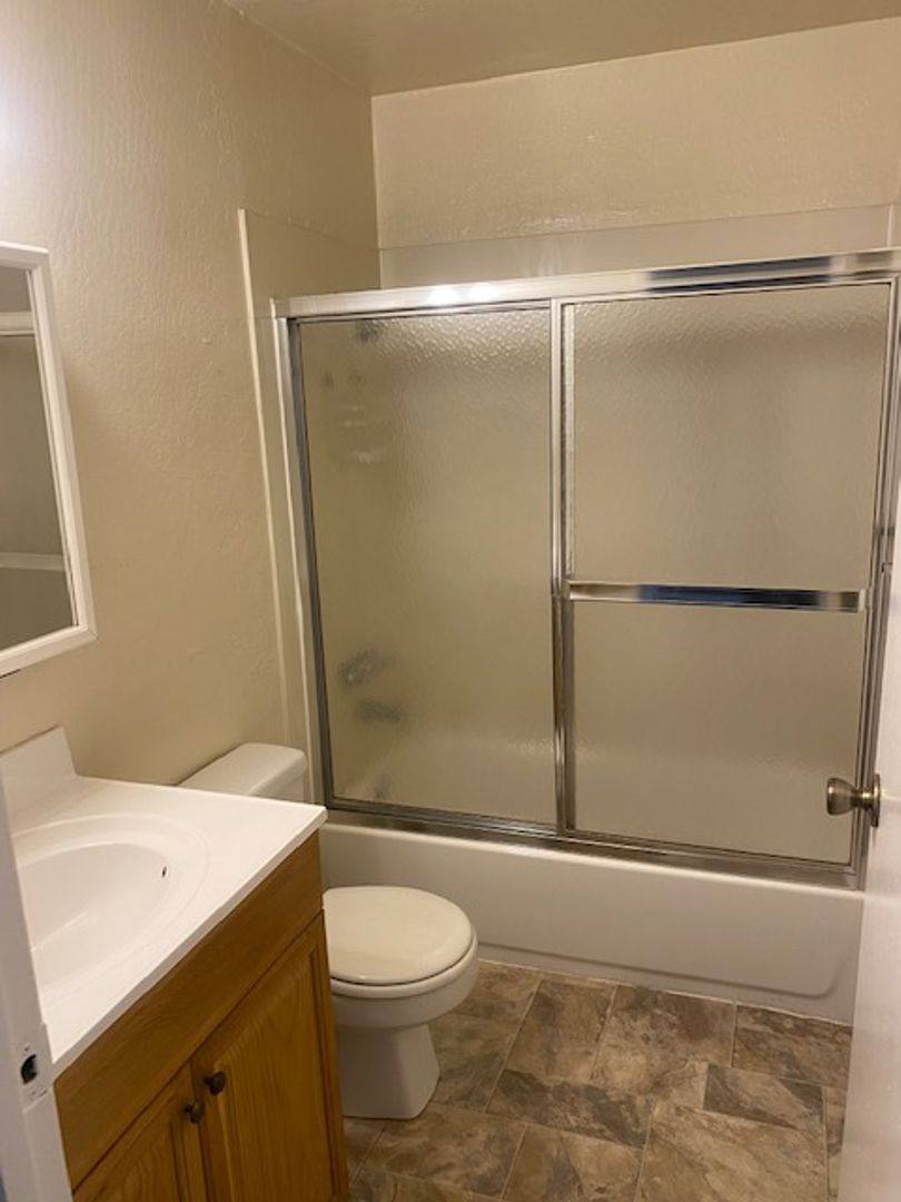 Apartment for rent at 3036 Willow Pass Rd, Concord, CA 94519