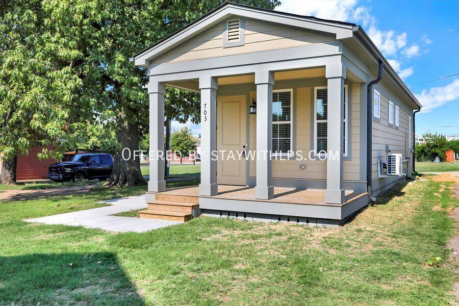 House for rent at 703 N 3rd St, Memphis, TN 38107