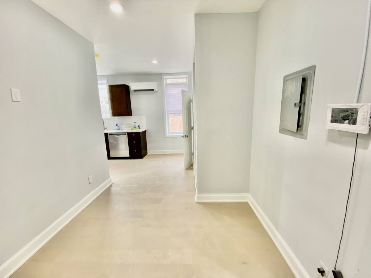 Apartment for rent at 1247 Snyder Ave, Philadelphia, PA 19148