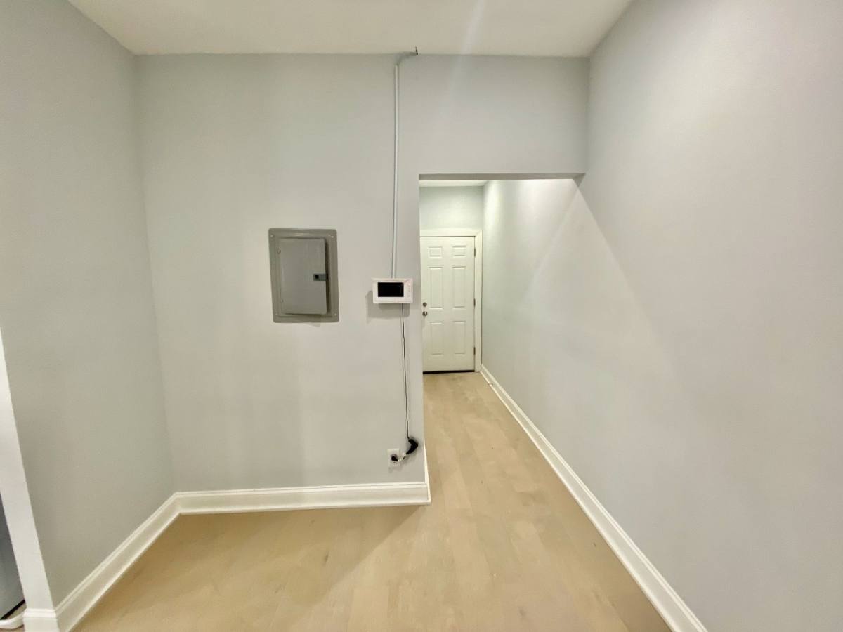 Apartment for rent at 1247 Snyder Ave, Philadelphia, PA 19148