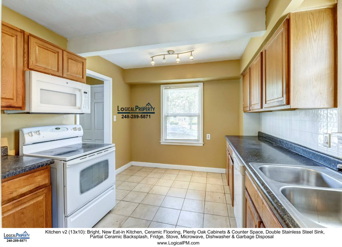Apartment for rent at 14694 Jacob Ave, Eastpointe, MI 48021