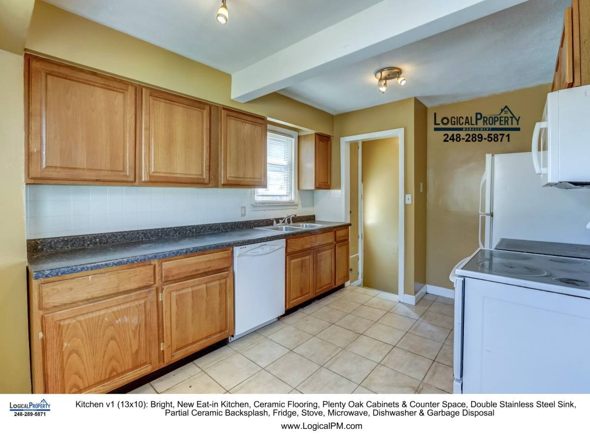 Apartment for rent at 14694 Jacob Ave, Eastpointe, MI 48021