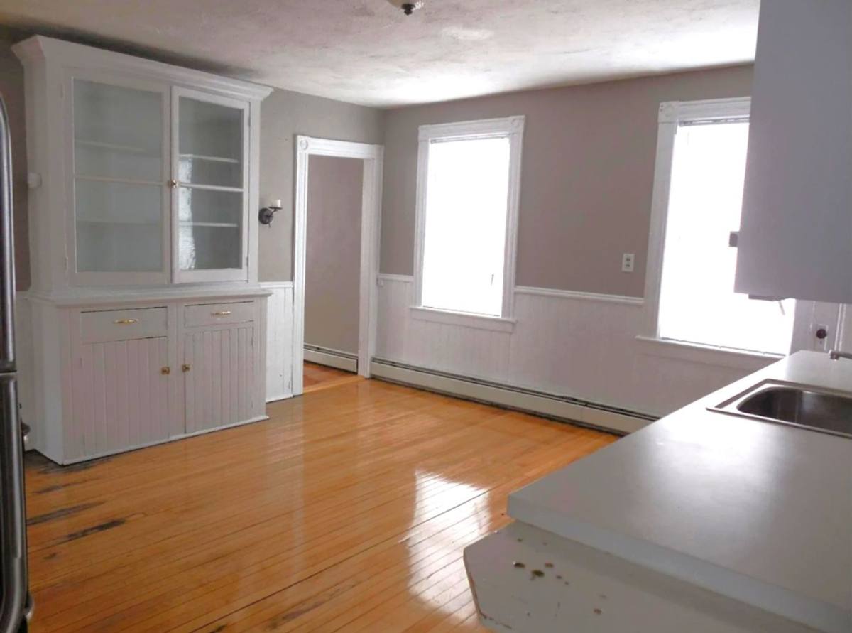 Apartment for rent at 103 Tell St, Providence, RI 02909