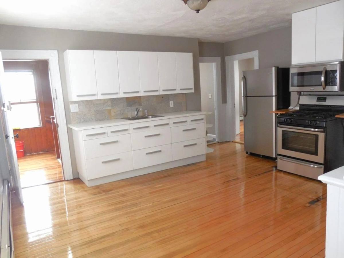 Apartment for rent at 103 Tell St, Providence, RI 02909