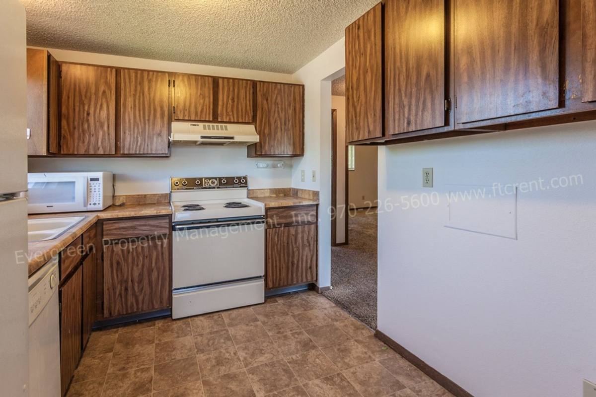 Apartment for rent at 102 Glenda Dr, Loveland, CO 80537
