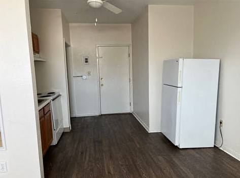 Apartment for rent at 123 Iowa Ave #3, Iowa City, IA 52240