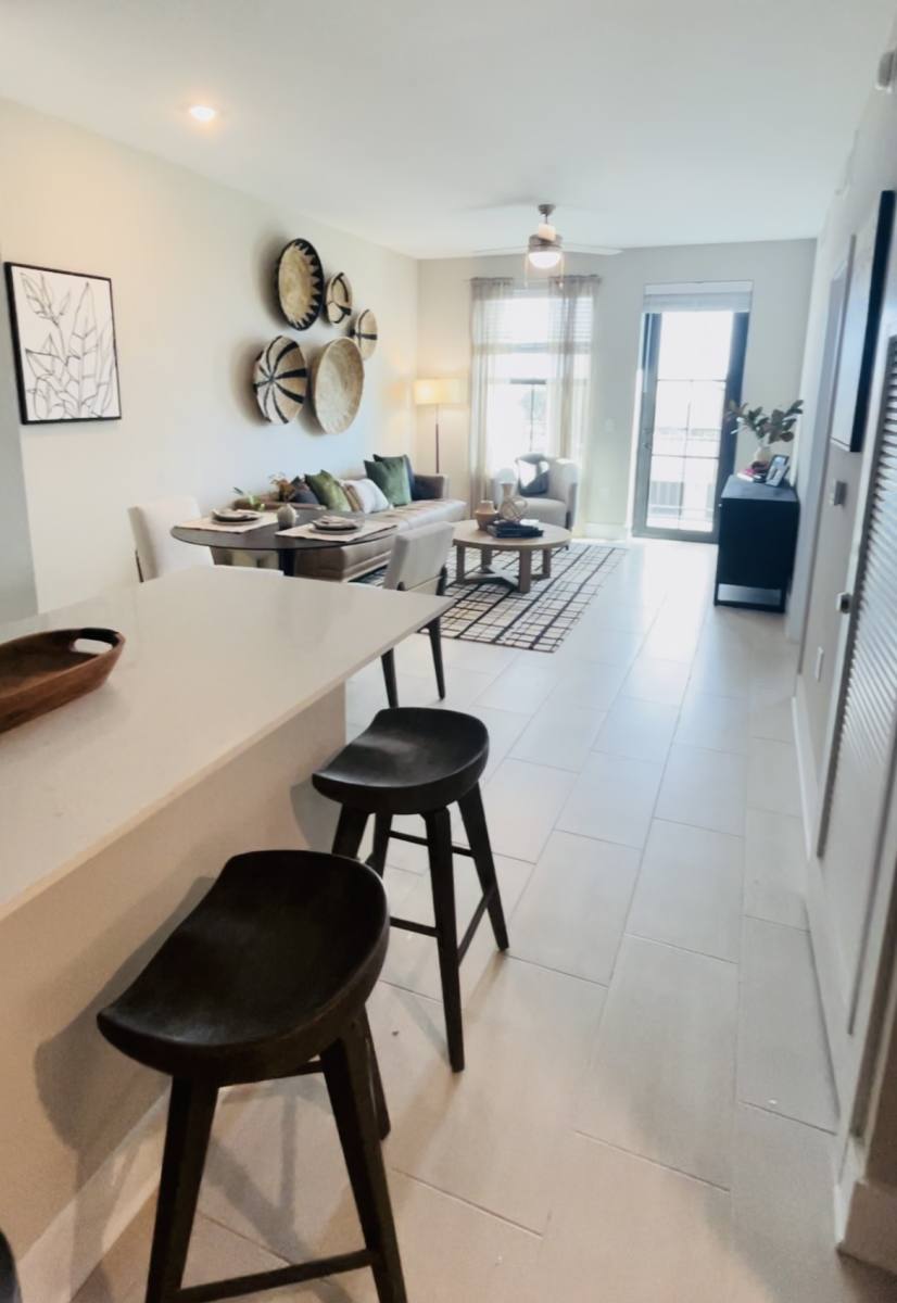 Apartment for rent at 86 NW 169th St #307, Miami, FL 33169