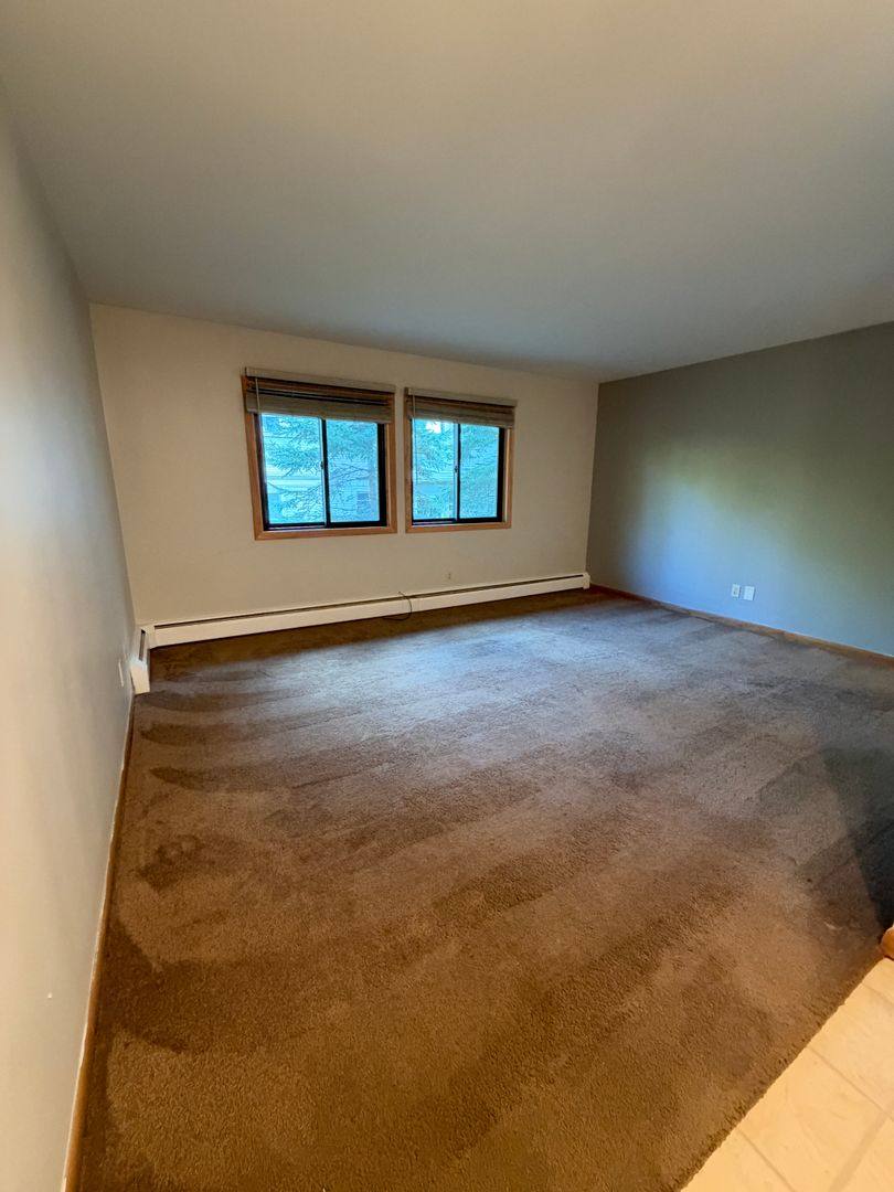 Apartment for rent at 1501 E 1st St, Duluth, MN 55812