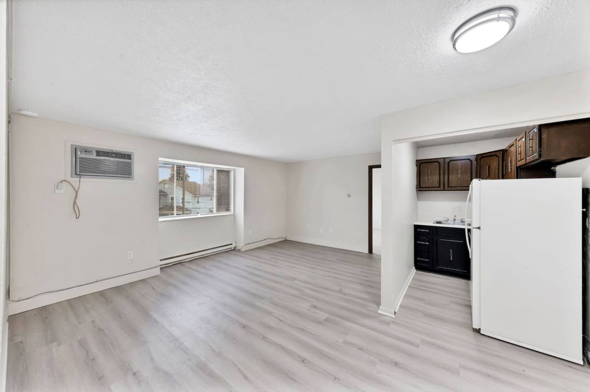 Apartment for rent at 192 Pennsylvania Ave, Rochester, PA 15074