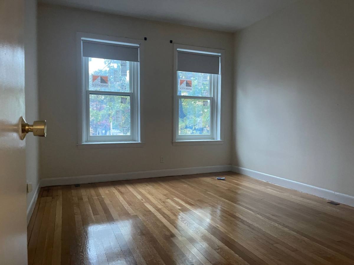 Apartment for rent at 1133 Commonwealth Ave #3, Boston, MA 02114