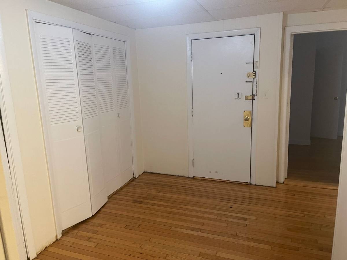 Apartment for rent at 1133 Commonwealth Ave #3, Boston, MA 02114