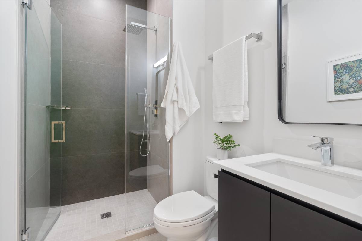 Apartment for rent at 4513 N Clark #301, Chicago, IL 60640
