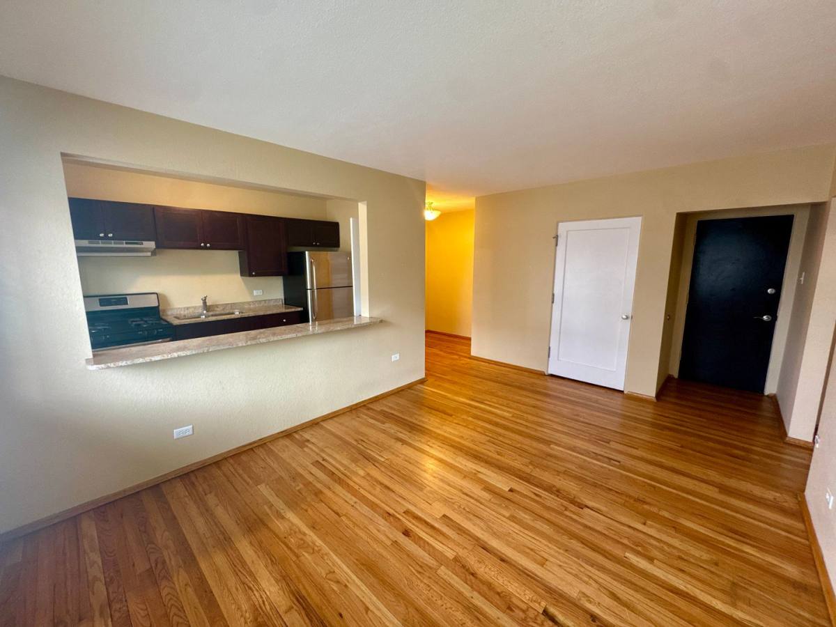 Apartment for rent at 1410 Poplar St, Denver, CO 80220