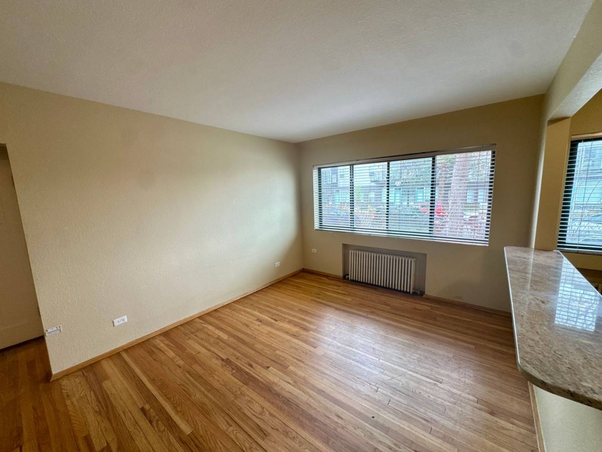 Apartment for rent at 1410 Poplar St, Denver, CO 80220
