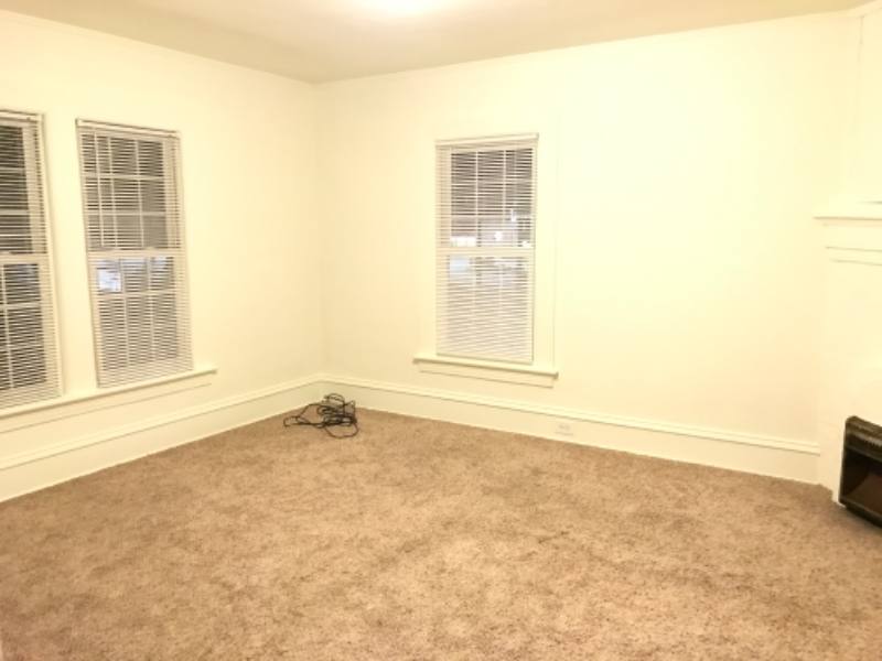 Apartment for rent at 1046 Liberty St, Franklin, PA 16323