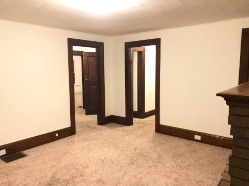 Apartment for rent at 1046 Liberty St, Franklin, PA 16323