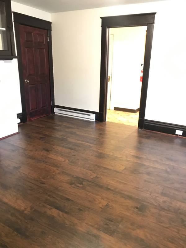 Apartment for rent at 1201 Chestnut St, Franklin, PA 16323