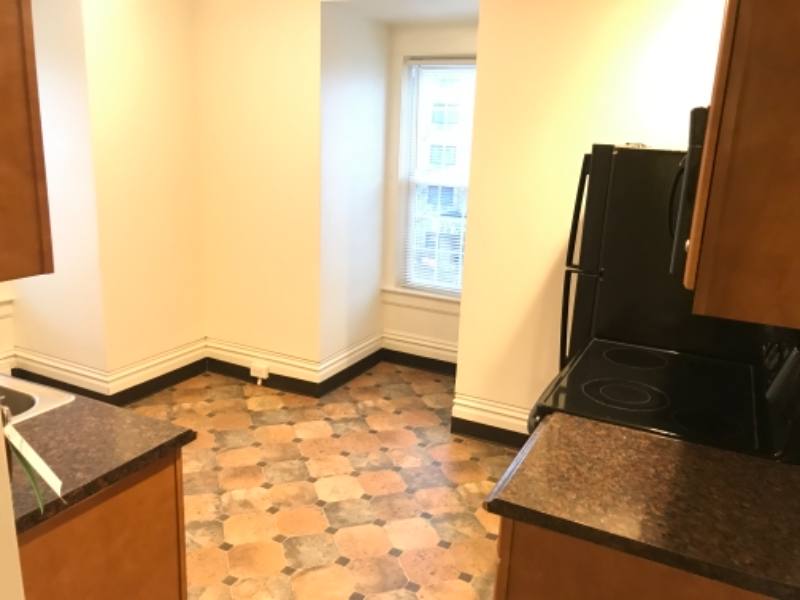 Apartment for rent at 1201 Chestnut St, Franklin, PA 16323