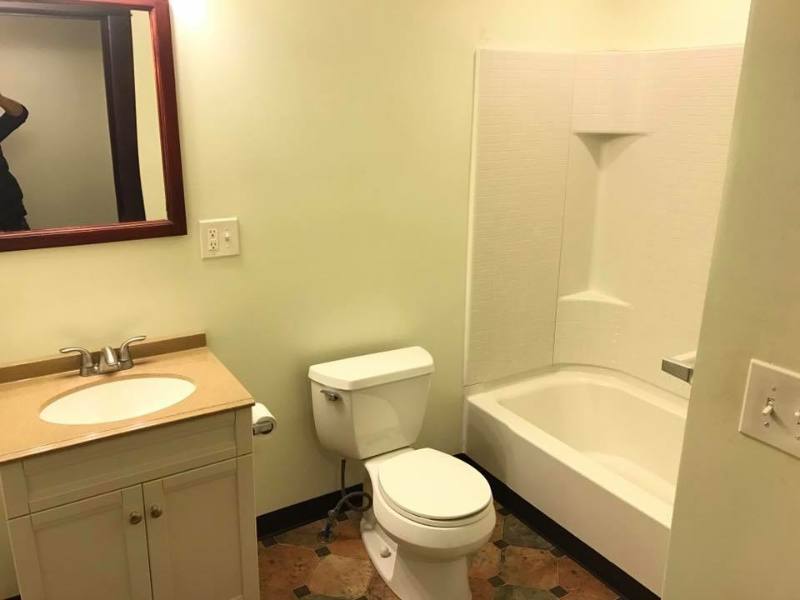 Apartment for rent at 1201 Chestnut St, Franklin, PA 16323