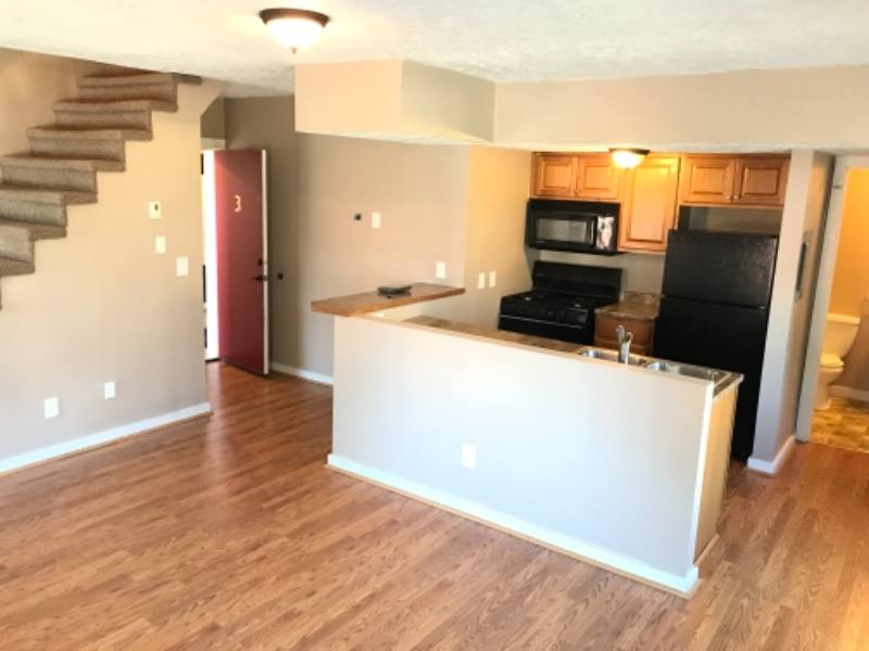 Townhouse for rent at 1140 Buffalo St, Franklin, PA 16323