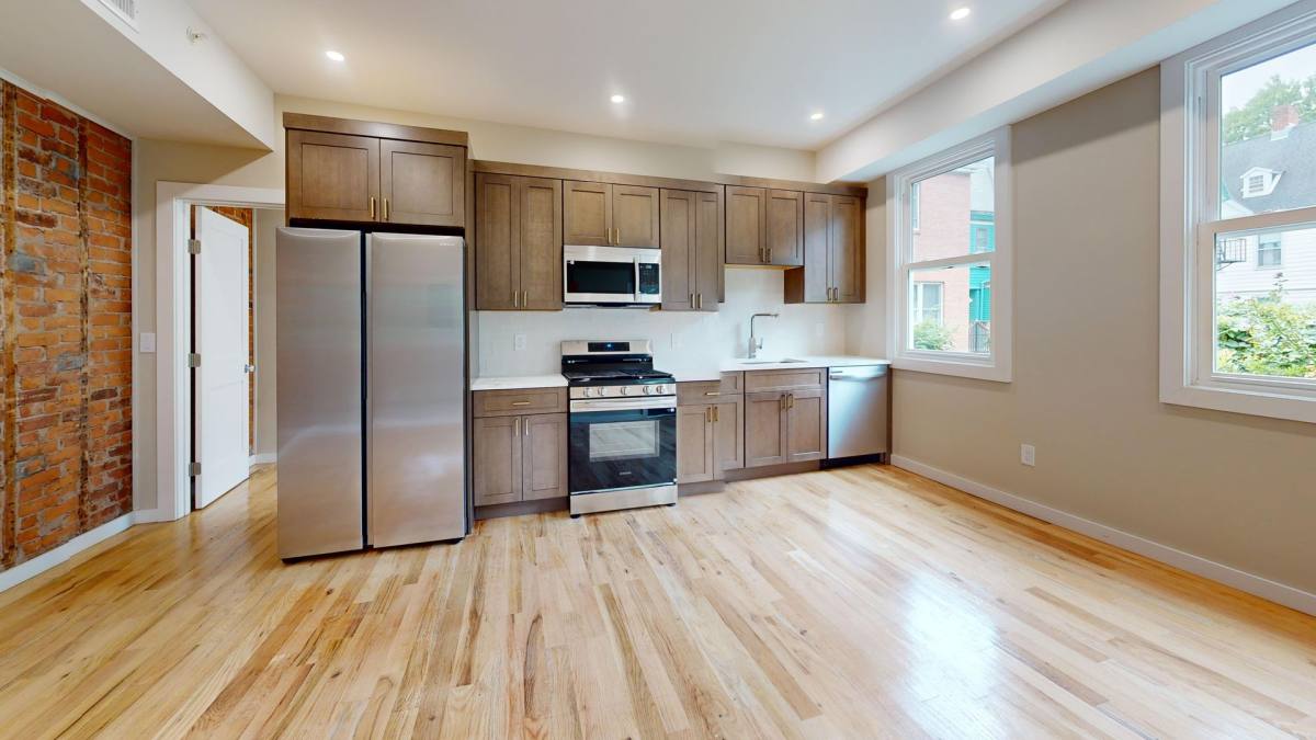 Apartment for rent at 708 Orange St, New Haven, CT 06511