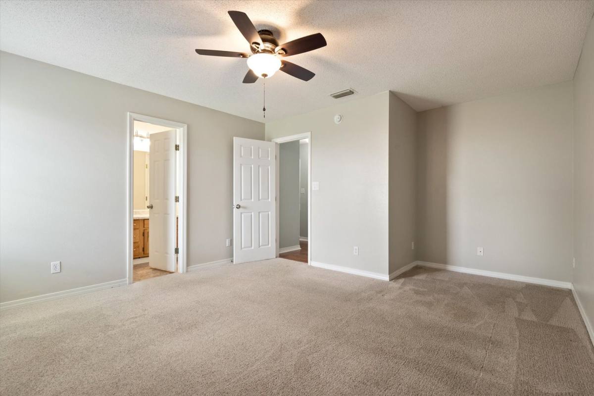 House for rent at 19675 O'Grady Ave, Robertsdale, AL 36567