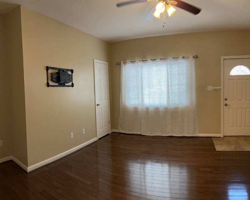 House for rent at 158 Dryden Way, Pittsburgh, PA 15224