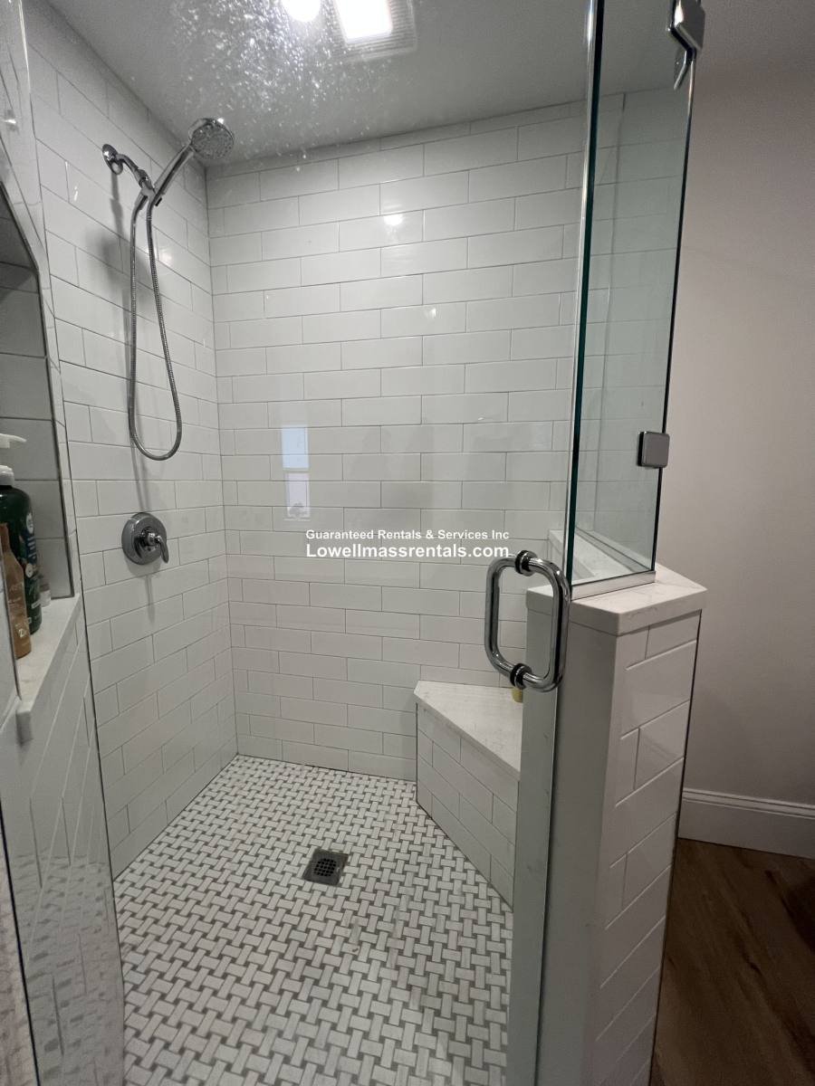 Apartment for rent at 353 Pawtucket St #201, Lowell, MA 01854