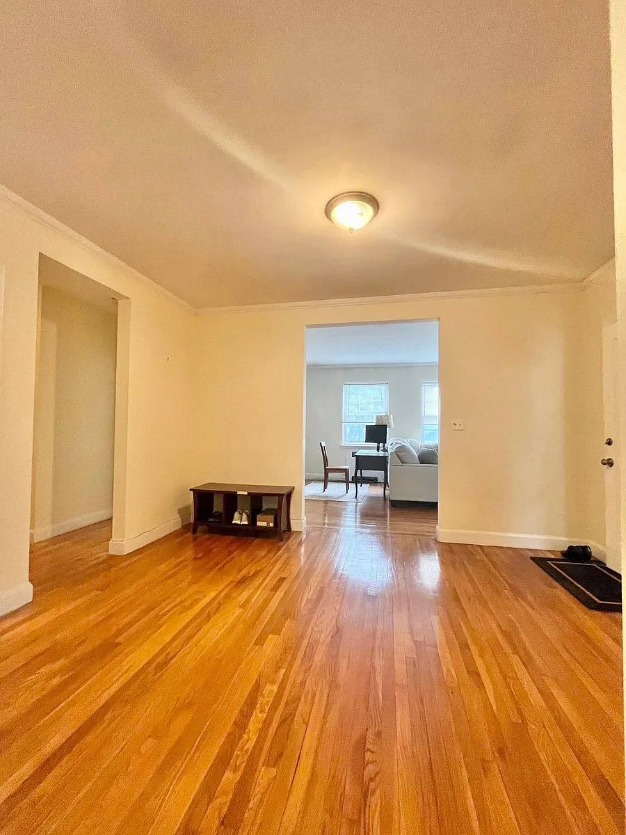 Apartment for rent at 1153 Beacon St #7, Brookline, MA 02446